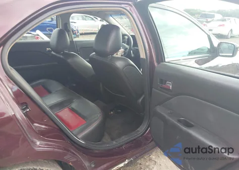 2011 Ford Fusion Se z USA, uszkodzony, nr VIN 3FAHP0HA4BR284916